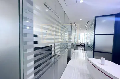 مكتب - استوديو - 1 حمام للايجار في برج كلوفر - الخليج التجاري - دبي