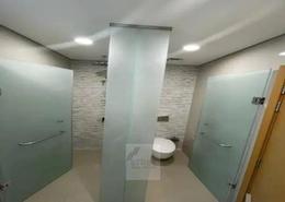 صورةحمام لـ: تاون هاوس - 3 غرف نوم - 4 حمامات للبيع في 4 الزاهية - الزاهية - تجارية مويلح - الشارقة, صورة 1