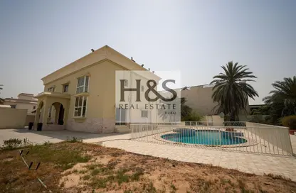 Villa - 4 Bedrooms - 5 Bathrooms for rent in Al Manara - Dubai