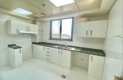 Apartment - 3 Bedrooms - 4 Bathrooms for rent in Al Warqa'a 1 - Al Warqa'a - Dubai
