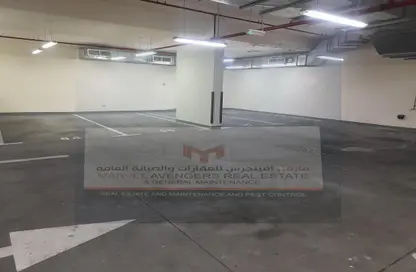 صورة لـ موقف سيارات شقة - 3 غرف نوم - 3 حمامات للايجار في شابية - مصفح - أبوظبي ، صورة رقم 1