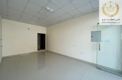 Shop - Studio - 1 Bathroom for rent in Al Jurf 3 - Al Jurf - Ajman Downtown - Ajman