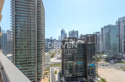 Apartment - 1 Bedroom - 2 Bathrooms for rent in Boulevard Crescent Tower 1 - BLVD Crescent - Downtown Dubai - Dubai