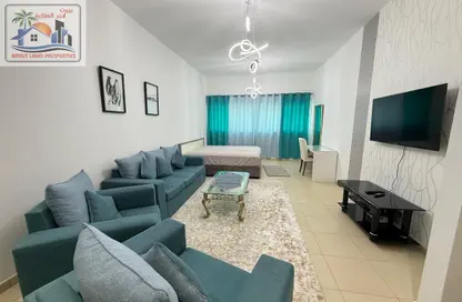 Apartment - Studio - 1 Bathroom for rent in Ajman Corniche Residences - Ajman Corniche Road - Ajman
