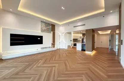 Apartment - 2 Bedrooms - 4 Bathrooms for rent in Al Hatimi - Shoreline Apartments - Palm Jumeirah - Dubai