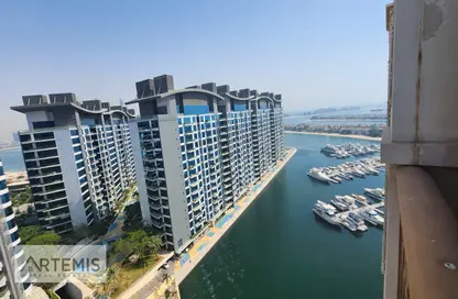 Apartment - 4 Bedrooms - 6 Bathrooms for rent in Marina Residences 1 - Marina Residences - Palm Jumeirah - Dubai