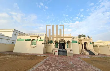 Villa - 4 Bedrooms - 5 Bathrooms for rent in Al Ramaqiya - Wasit - Sharjah