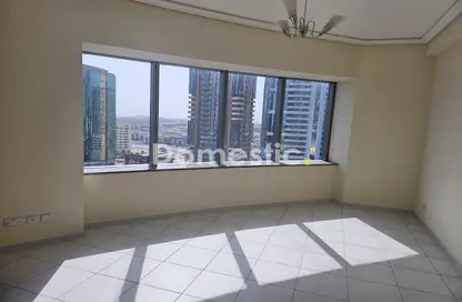 Apartment - 3 Bedrooms - 4 Bathrooms for rent in 21st Century Tower - Sheikh Zayed Road - Dubai