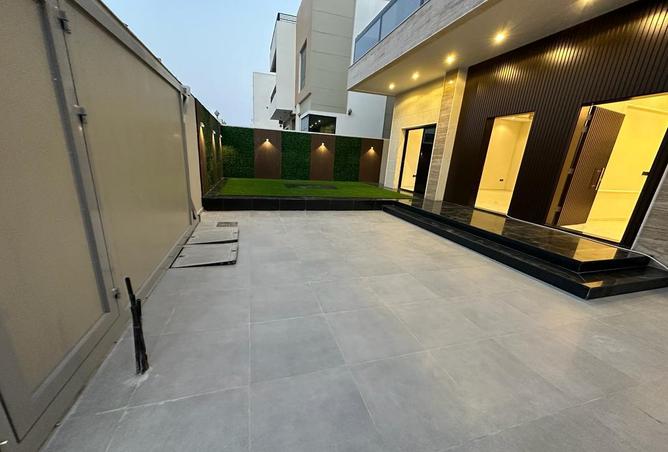 11179710 - Property Image 3