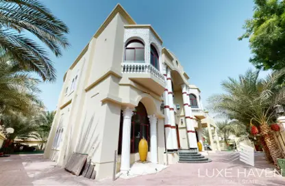 Villa - 7+ Bedrooms - 7+ Bathrooms for rent in Sector E - Emirates Hills - Dubai