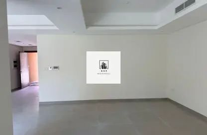 Townhouse - 3 Bedrooms - 4 Bathrooms for rent in Sharjah Sustainable City - Sharjah