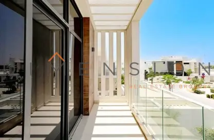 Villa - 4 Bedrooms - 7 Bathrooms for sale in West Yas - Yas Island - Abu Dhabi