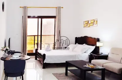 شقة - 1 حمام للايجار في مساكن النخبة رقم 6 - مساكن النخبة الرياضية - مدينة دبي الرياضية - دبي