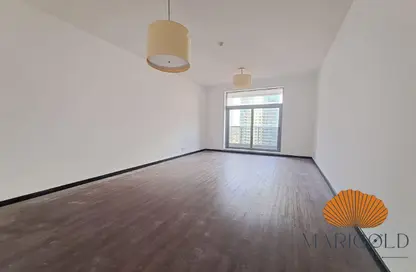 Apartment - 2 Bedrooms - 4 Bathrooms for rent in Green Lakes Towers - JLT Cluster S - Jumeirah Lake Towers - Dubai