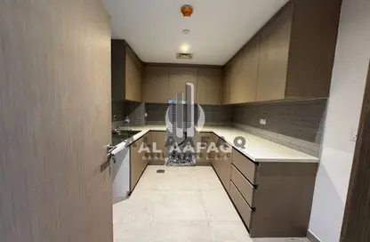 Apartment - 2 Bedrooms - 2 Bathrooms for rent in Al Khan Lagoon - Al Khan - Sharjah