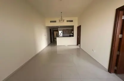 شقة - 2 غرف نوم - 3 حمامات للايجار في مساكن النخبة الرياضية 10 - مساكن النخبة الرياضية - مدينة دبي الرياضية - دبي