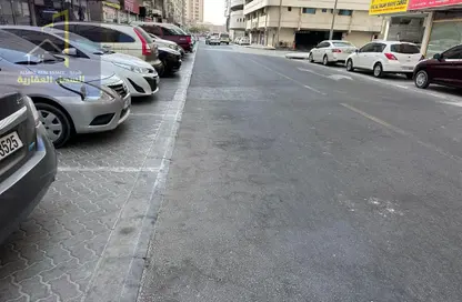 أرض - استوديو للبيع في بناء البلازا - الغوير - الغرب - الشارقة
