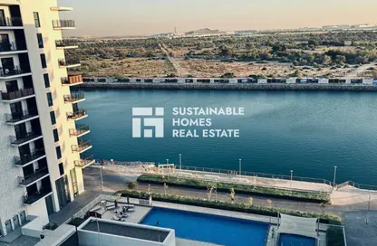 Apartment - 2 Bedrooms - 2 Bathrooms for sale in Waters Edge - Yas Island - Abu Dhabi