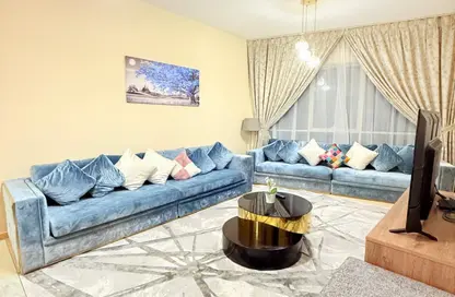 Apartment - 3 Bedrooms - 3 Bathrooms for rent in Beach Tower 1 - Al Khan Lagoon - Al Khan - Sharjah