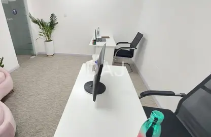 Office Space - Studio - 1 Bathroom for rent in Abu Hail - Deira - Dubai