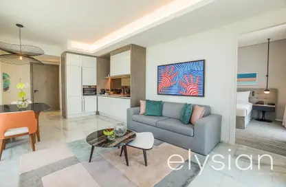 Living Room image for: Apartment - 1 Bedroom - 1 Bathroom for rent in The 8 - The Crescent - Palm Jumeirah - Dubai, Image 1