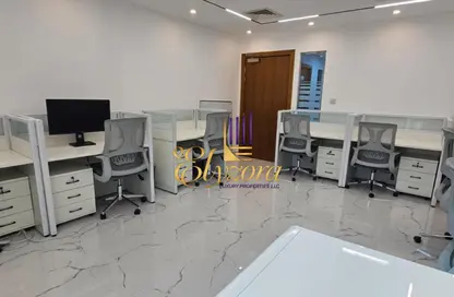 Business Centre - Studio - 2 Bathrooms for rent in Al Nasr Plaza - Oud Metha - Bur Dubai - Dubai