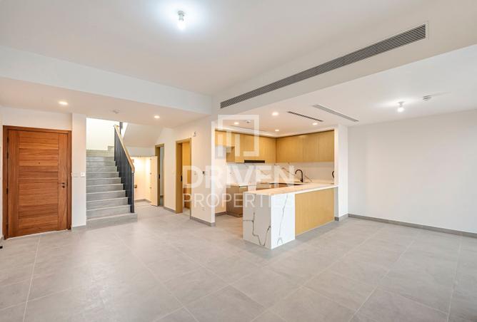 15767002 - Property Image 2