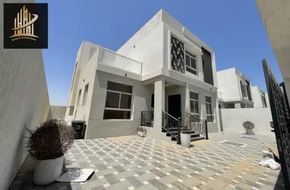 فيلا - 4 غرف نوم - 7 حمامات للايجار في الزاهية جاردنز - الزاهية - عجمان