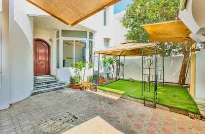 Villa - 5 Bedrooms - 7 Bathrooms for rent in Sheikh Fatima Bint Mubarak St - Al Manhal - Abu Dhabi