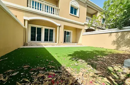 Villa - 2 Bedrooms - 2 Bathrooms for rent in District 12 - Jumeirah Village Circle - Dubai