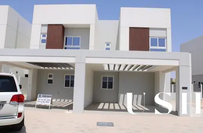 Townhouse - 3 Bedrooms - 4 Bathrooms for sale in Amaranta - Villanova - Dubai Land - Dubai