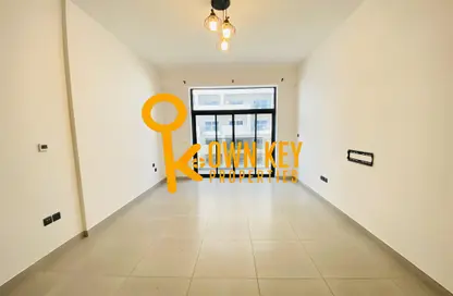 Beautiful Studio | 6 cheques | Ready To Move