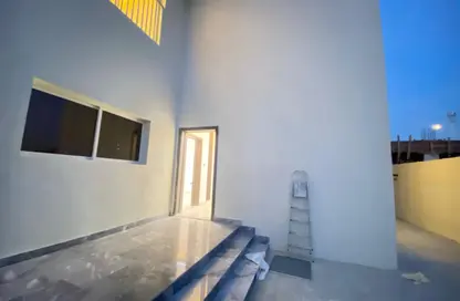 Apartment - 2 Bedrooms - 2 Bathrooms for rent in Madinat Al Riyad - Abu Dhabi