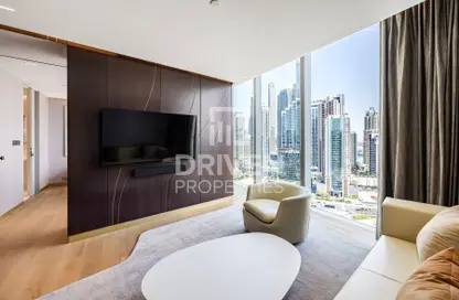 صورة لـ غرفة المعيشة شقة - غرفة نوم - 2 حمامات للبيع في برج أوبوس - الخليج التجاري - دبي ، صورة رقم 1