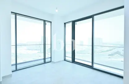 شقة - 2 غرف نوم - 3 حمامات للبيع في كاتش ريزيدينس لاي جي او - قرية الجميرا سركل - دبي