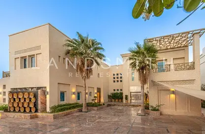 Outdoor House image for: Villa - 5 Bedrooms - 6 Bathrooms for rent in Sector P - Emirates Hills - Dubai, Image 1