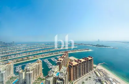Apartment - Studio - 1 Bathroom for sale in The Palm Tower - Palm Jumeirah - Dubai