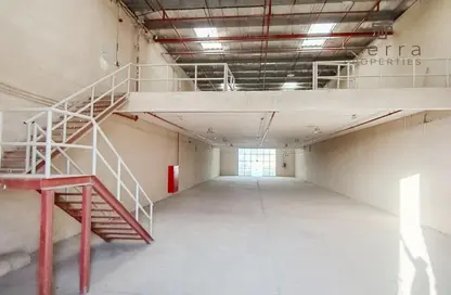 مستودع - استوديو - 2 حمامات للايجار في واحة التكنولوجيا - دبي