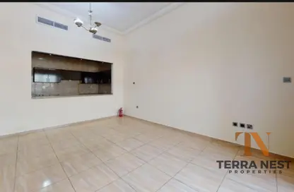 Apartment - 1 Bedroom - 1 Bathroom for rent in Tasaheel building - Al Qusais Industrial Area - Al Qusais - Dubai