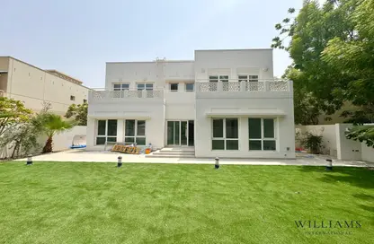 Villa - 5 Bedrooms - 4 Bathrooms for rent in Meadows 9 - Meadows - Dubai