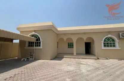 Villa - 4 Bedrooms - 6 Bathrooms for rent in Al Dhait South - Al Dhait - Ras Al Khaimah