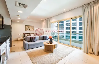 Apartment - 1 Bathroom for sale in The Royal Oceanic - Oceanic - Dubai Marina - Dubai