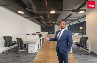 Office Space - Studio - 4 Bathrooms for sale in Bay Square Building 8 - Bay Square - Business Bay - Dubai