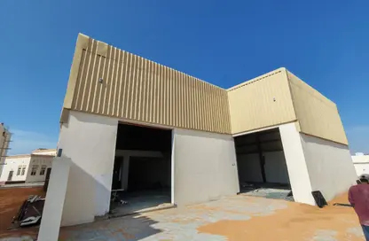 مستودع - استوديو - 2 حمامات للايجار في الجليل - الصجعة - الشارقة