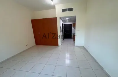 Apartment - Studio - 1 Bathroom for rent in Ritaj K - Ritaj (Residential Complex) - Dubai Investment Park (DIP) - Dubai