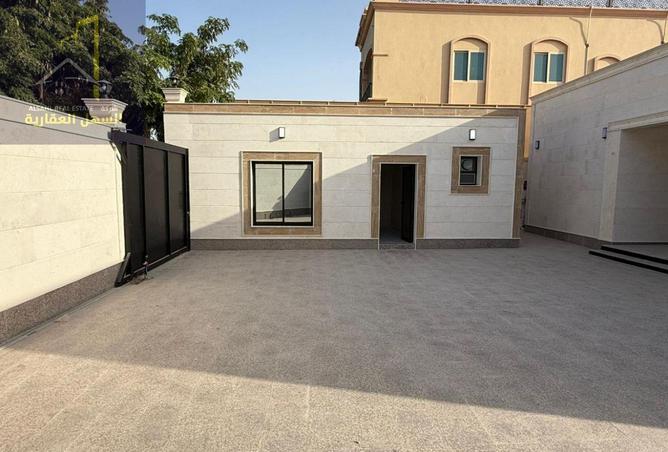 15580030 - Property Image 2