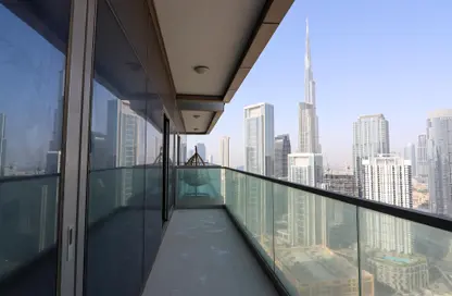 Apartment - 2 Bedrooms - 2 Bathrooms for sale in Paramount Tower Hotel  and  Residences - Business Bay - Dubai