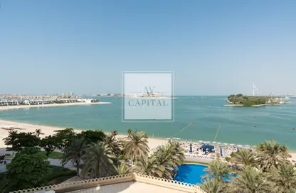 Apartment - 3 Bedrooms - 3 Bathrooms for rent in Al Sultana - Shoreline Apartments - Palm Jumeirah - Dubai