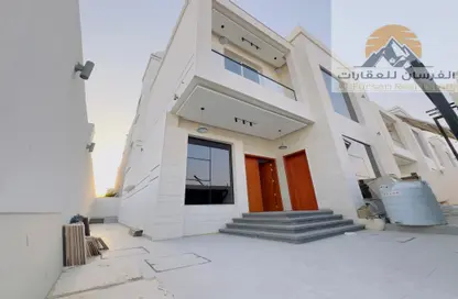 فيلا - 5 غرف نوم - 7 حمامات للبيع في الحليو 2 - الحليو - عجمان
