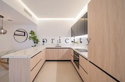 Apartment - 1 Bedroom - 2 Bathrooms for sale in Sulafa Tower - Dubai Marina - Dubai